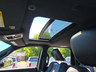 2019 Ram 2500 Limited Crew Cab Medium Bed – miniatura 11
