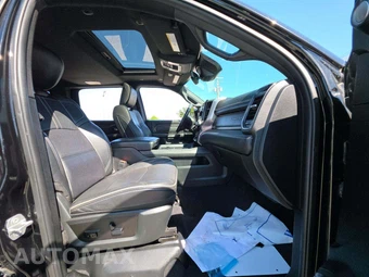 2019 Ram 2500 Limited Crew Cab Medium Bed – miniatura 18