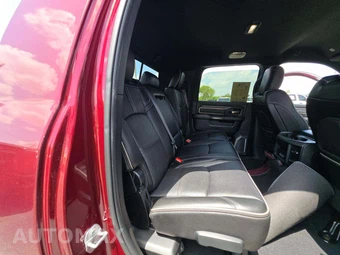 2019 Ram 2500 Limited Extended Crew Cab Medium Bed - miniatura 16