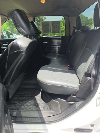 2019 Ram 2500 Tradesman Crew Cab Long Bed - miniatura 10