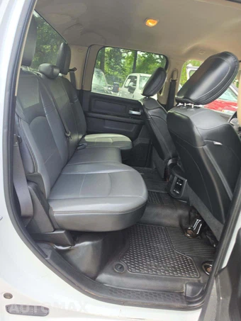 2019 Ram 2500 Tradesman Crew Cab Long Bed - miniatura 13