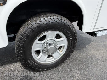 2019 Ram 2500 Tradesman Crew Cab Long Bed - miniatura 11