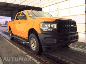 2019 Ram 2500 Tradesman Crew Cab Medium Bed – miniatura 3