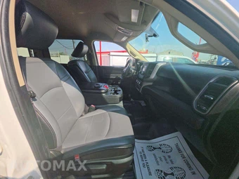 2019 Ram 2500 Tradesman Crew Cab Medium Bed - miniatura 18