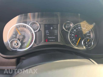 2019 Ram 2500 Tradesman Crew Cab Medium Bed - miniatura 9