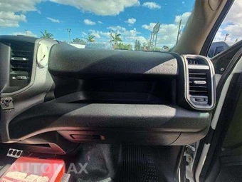 2019 Ram 2500 Tradesman Crew Cab Medium Bed - miniatura 19