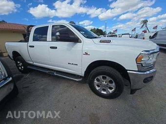 2019 Ram 2500 Tradesman Crew Cab Medium Bed - miniatura 4