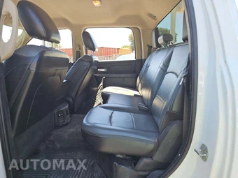 2019 Ram 3500 Cab Chassis Tradesman Crew Cab - miniatura 10