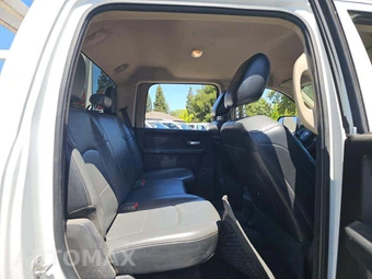 2019 Ram 3500 Cab Chassis Tradesman Crew Cab - miniatura 12
