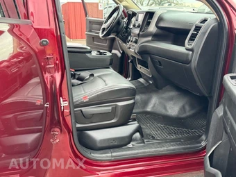 2019 Ram 3500 Cab Chassis Tradesman Crew Cab DRW - miniatura 11