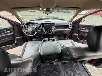 2019 Ram 3500 Cab Chassis Tradesman Crew Cab DRW - miniatura 3