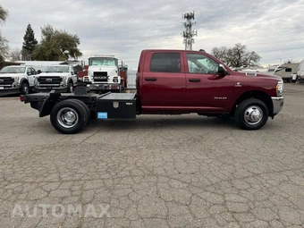 2019 Ram 3500 Cab Chassis Tradesman Crew Cab DRW - miniatura 4