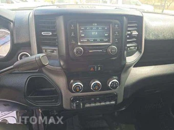 2019 Ram 3500 Cab Chassis Tradesman Crew Cab DRW - miniatura 10