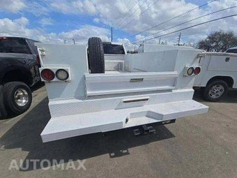 2019 Ram 3500 Cab Chassis Tradesman Crew Cab DRW - miniatura 28