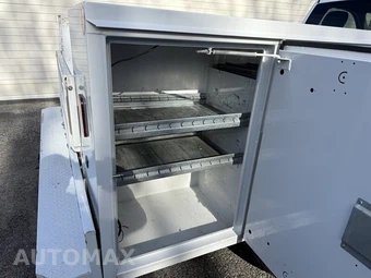 2019 Ram 3500 Cab Chassis Tradesman Regular Cab DRW - miniatura 14