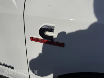 2019 Ram 3500 Cab Chassis Tradesman Regular Cab DRW - miniatura 2