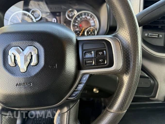 2019 Ram 3500 Cab Chassis Tradesman Regular Cab DRW - miniatura 35