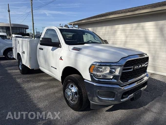 2019 Ram 3500 Cab Chassis Tradesman Regular Cab DRW - miniatura 4