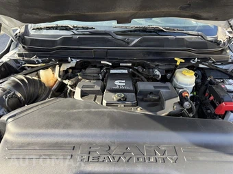 2019 Ram 3500 Cab Chassis Tradesman Regular Cab DRW - miniatura 40