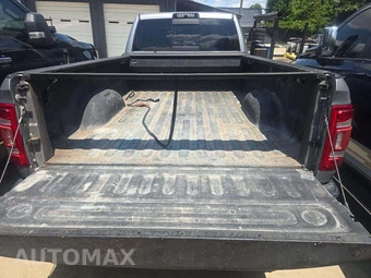 2019 Ram 3500 Laramie Crew Cab Long Bed - miniatura 14