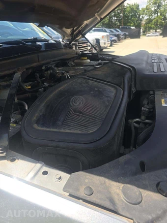 2019 Ram 3500 Laramie Crew Cab Long Bed - miniatura 22