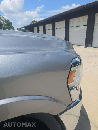 2019 Ram 3500 Laramie Crew Cab Long Bed - miniatura 24