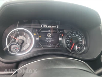 2019 Ram 3500 Laramie Crew Cab Long Bed – miniatura 12