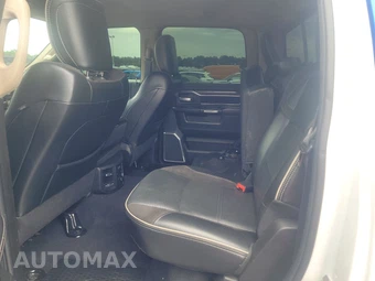 2019 Ram 3500 Laramie Crew Cab Long Bed – miniatura 13