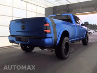 2019 Ram 3500 Laramie Crew Cab Long Bed – miniatura 4