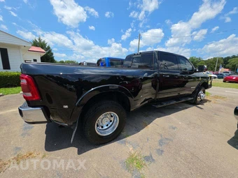 2019 Ram 3500 Laramie Crew Cab Long Bed DRW - miniatura 4