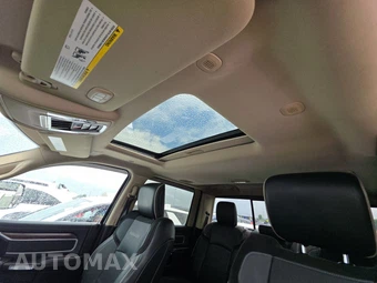 2019 Ram 3500 Laramie Crew Cab Medium Bed - miniatura 18