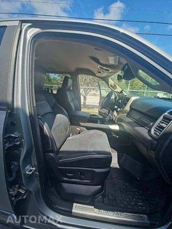 2019 Ram 3500 Laramie Extended Crew Cab Medium Bed – miniatura 19
