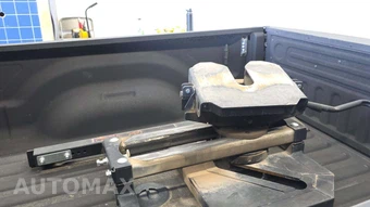 2019 Ram 3500 Laramie Extended Crew Cab Medium Bed – miniatura 25