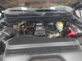 2019 Ram 3500 Laramie Extended Crew Cab Medium Bed DRW - miniatura 15