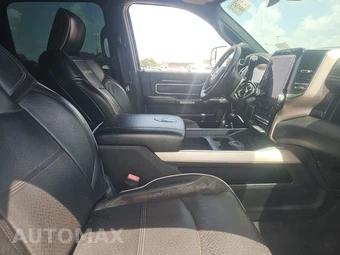 2019 Ram 3500 Laramie Extended Crew Cab Medium Bed DRW - miniatura 35