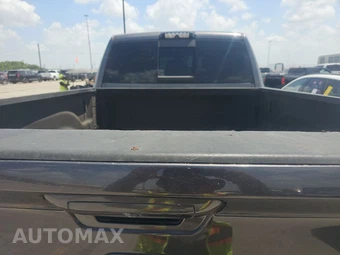 2019 Ram 3500 Laramie Extended Crew Cab Medium Bed DRW - miniatura 40