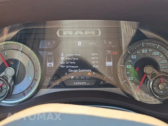 2019 Ram 3500 Laramie Longhorn Crew Cab Long Bed DRW - miniatura 12