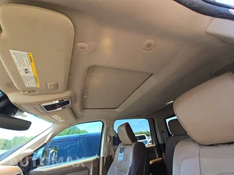 2019 Ram 3500 Laramie Longhorn Crew Cab Long Bed DRW - miniatura 17