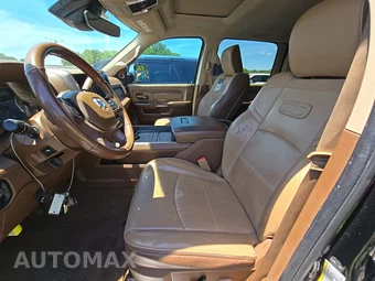 2019 Ram 3500 Laramie Longhorn Crew Cab Long Bed DRW - miniatura 7