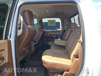 2019 Ram 3500 Laramie Longhorn Crew Cab Medium Bed - miniatura 13