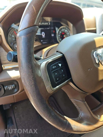 2019 Ram 3500 Laramie Longhorn Crew Cab Medium Bed - miniatura 22