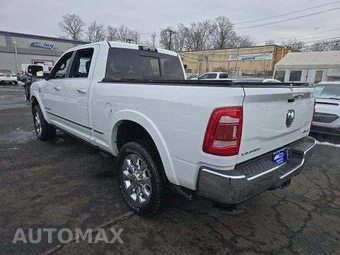 2019 Ram 3500 Limited Crew Cab Medium Bed – miniatura 2