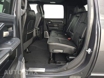 2019 Ram 3500 Limited Extended Crew Cab Medium Bed DRW - miniatura 13