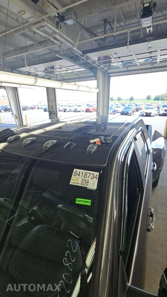 2019 Ram 3500 Limited Extended Crew Cab Medium Bed DRW - miniatura 17