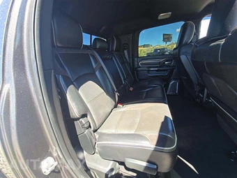 2019 Ram 3500 Limited Extended Crew Cab Medium Bed DRW - miniatura 16