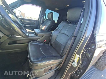 2019 Ram 3500 Limited Extended Crew Cab Medium Bed DRW - miniatura 6