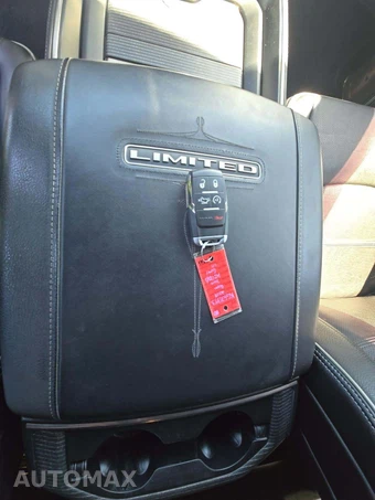 2019 Ram 3500 Limited Extended Crew Cab Medium Bed DRW - miniatura 8