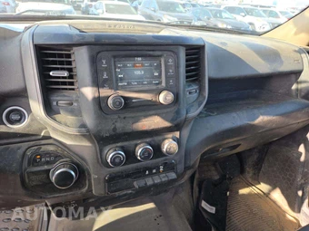 2019 Ram 3500 Tradesman Crew Cab Long Bed - miniatura 10