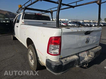 2019 Ram 3500 Tradesman Crew Cab Long Bed - miniatura 2