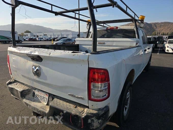 2019 Ram 3500 Tradesman Crew Cab Long Bed - miniatura 3